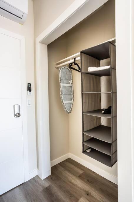 Luxurious Furnished Studio W Full Kitchen In Sd San Diego Bagian luar foto